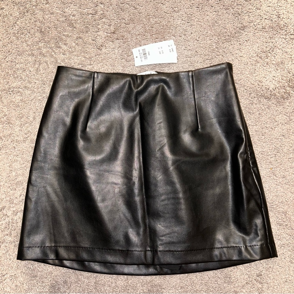 NWT Abercrombie & Fitch Leather Skirt